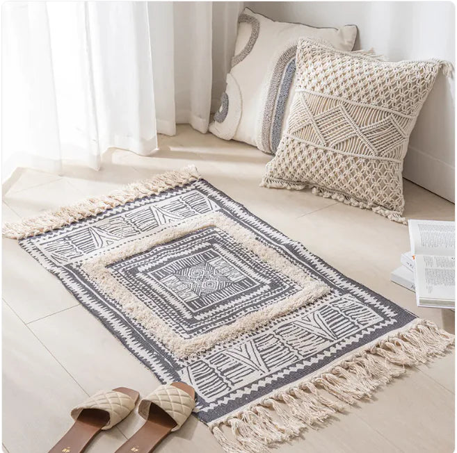 Contemporary Minimalist Area Rug - Maison Nude