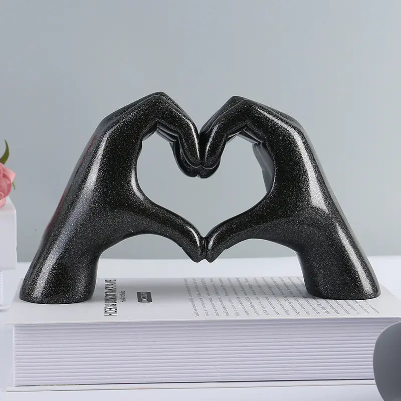 Resin Heart Decoration - Maison Nude