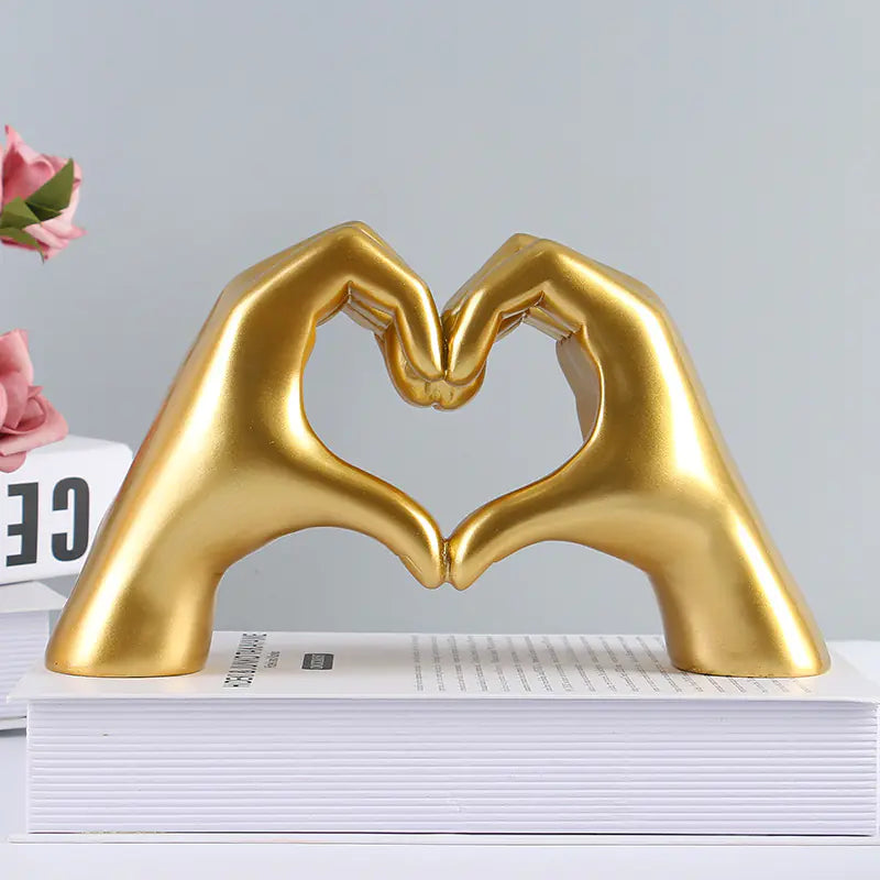 Resin Heart Decoration - Maison Nude
